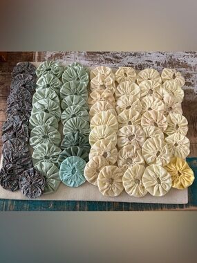 Handmade vintage Fabric Yo-Yo Quilt Pieces, total of 50!